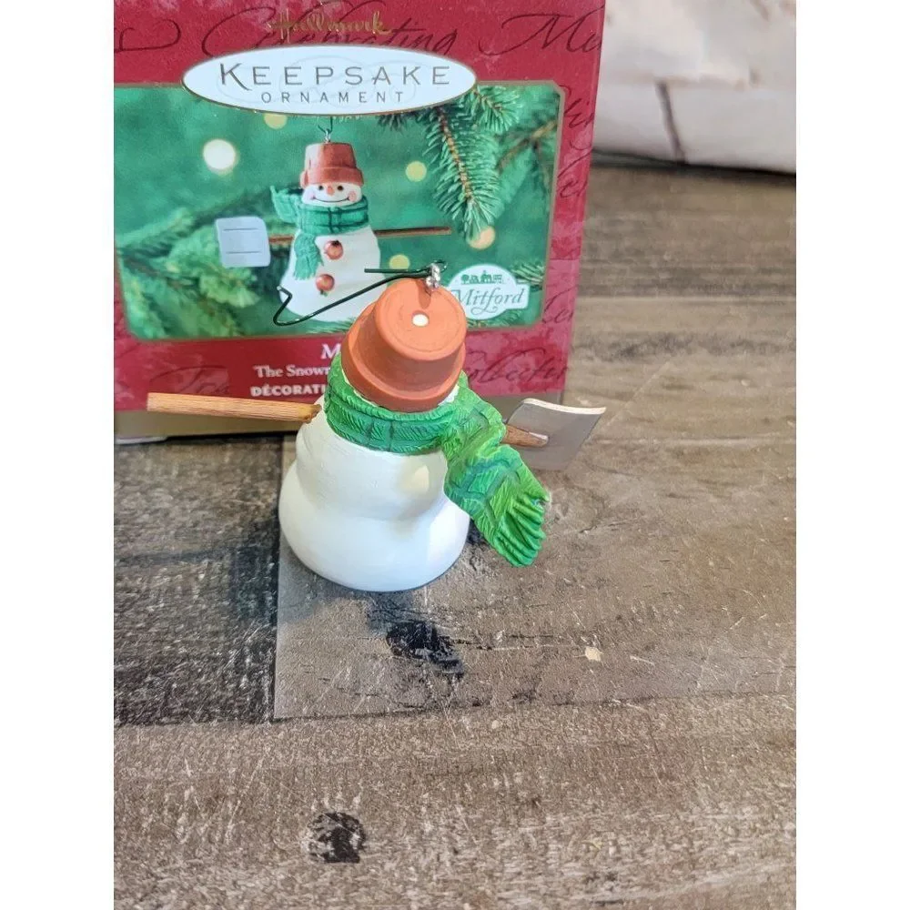 Hallmark mitford max